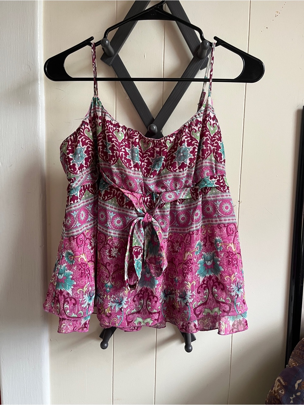 Vintage Y2K Star City Pink Floral Tie-Front Spaghetti Strap Tank